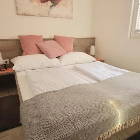 Brandtner Komfortzimmer Bed & Breakfast