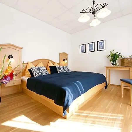 Brandtner Komfortzimmer Bed & Breakfast 3*